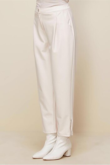 Alvina Artificial Leather Pants 70916