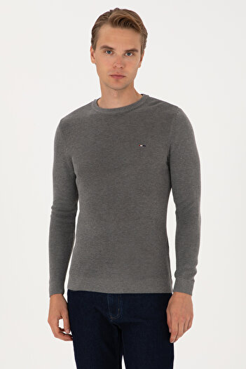 U.S. Polo Assn. Men's Gray Melange Basic Sweater 50313667-Vr086