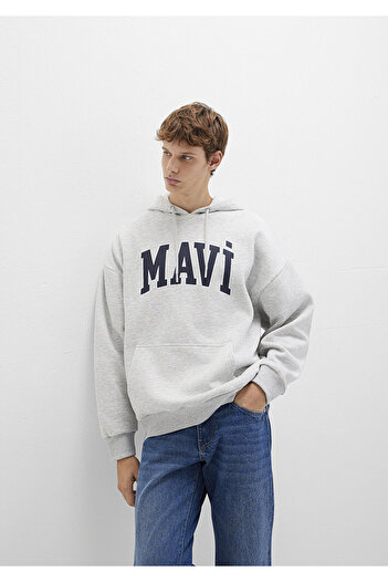 Mavi Graues Sweatshirt mit Kapuze und Logo-Print 067149-80196