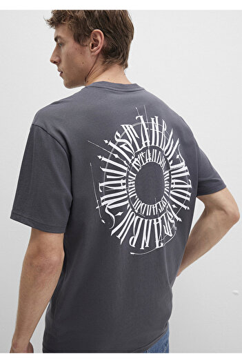 Mavi T-shirt με πίσω εκτύπωση Κωνσταντινούπολη Loose Fit / Χαλαρή άνετη γραμμή 0612449-80106