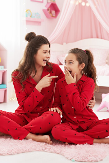 Siyah İnci Kırmızı Pamuklu Düğmeli Pijama Takımı