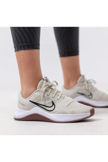 Nike MC Tranıer 2 Kadın Yürüyüş Koşu Antreman Ayakkabı DM0824-008