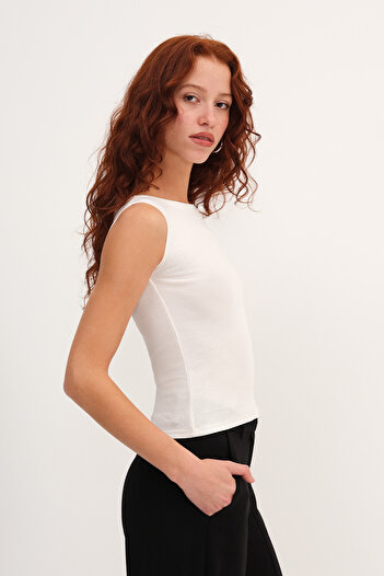 Addax Kayak Neck Tank Top A18642
