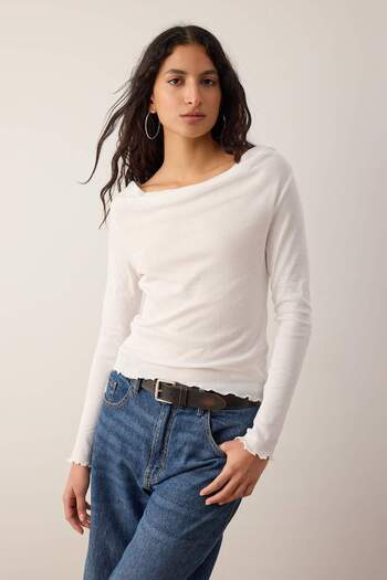 Trendyol Collection Ecru Knitted Blouse Twoaw26Bz00240