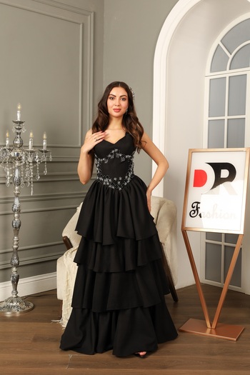 Dr Fashion Classic black evening dress