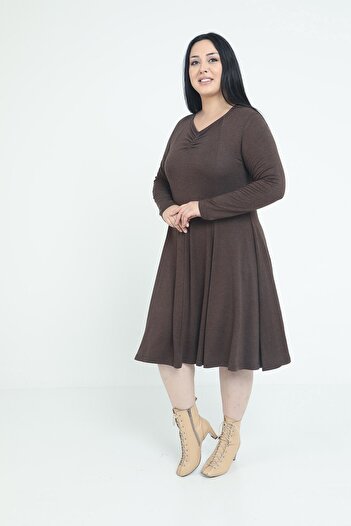 DISENTIS MODEST Plus Size V-neck Wool Viscose Midi Brown Flared Dress