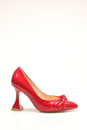 ROVIGO Red Crinkled Patent Leather Women's Heels