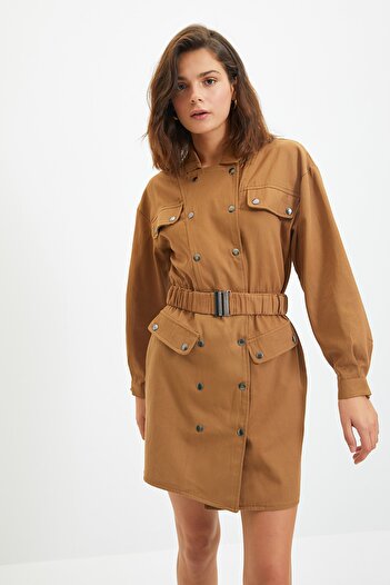 Trendyol Collection Μίνι υφαντό φόρεμα Camel Belted TWOAW22EL0446