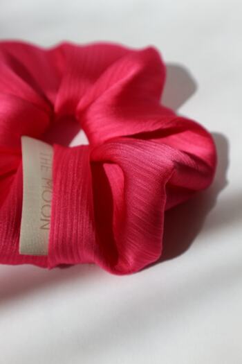 THE MOON Pink Scrunchie Hair Clip