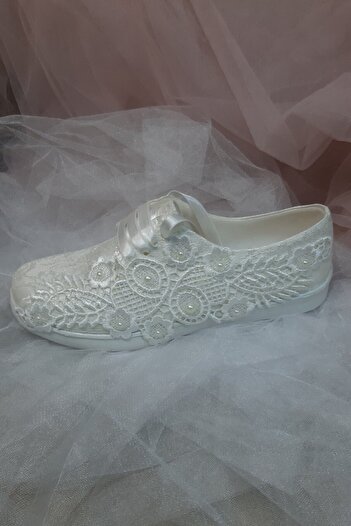 Berush Bride 933 Серія Весільні туфлі на підборах з набивкою та бісерним декором