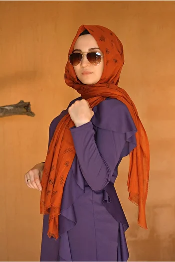 Veille Feather Pattern Orange Shawl