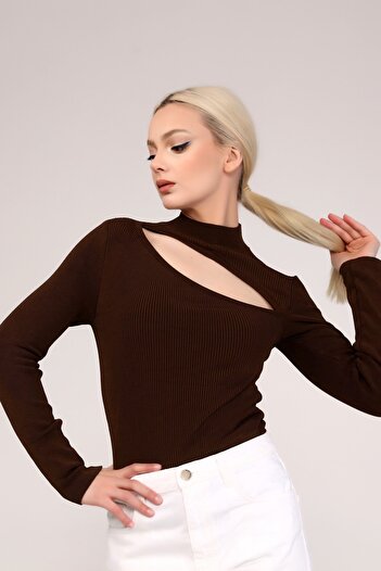 MJORA Pulover din tricot cu guler vertical cu detaliu de fereastră