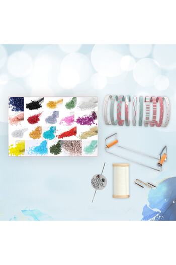 PlusHobby Miyuki Bead Starter Set Delica 11-0 20 Different Colors