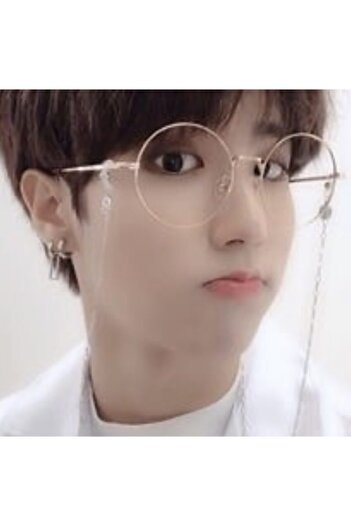 Kpop Dünyasi Stray Kıds '' Felix - Han '' Küpe