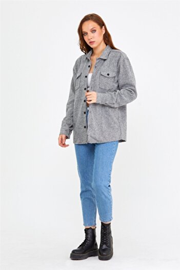 Tarz Cool Kadın Gri Slim Fit Cepli Düz Oduncu Gömlek-kkkodg001r10s