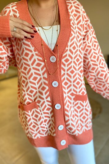 FEMELLE Women's Salmon Geometric Pattern Double Pocket Buttoned Loose Oversize Knitwear Long Cardigan