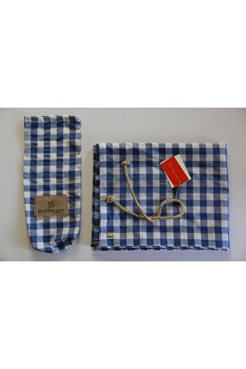 Çizgikare Față de masă în carouri albastru pastel