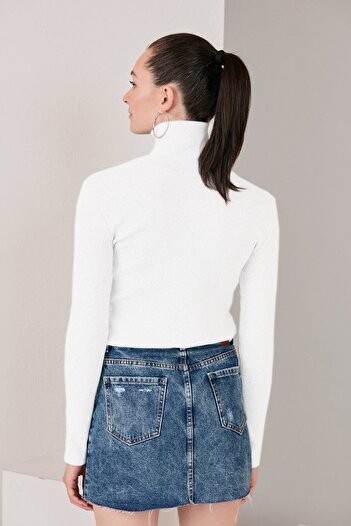 CATSPY Women's White Turtleneck Turtleneck Knitwear Sweater