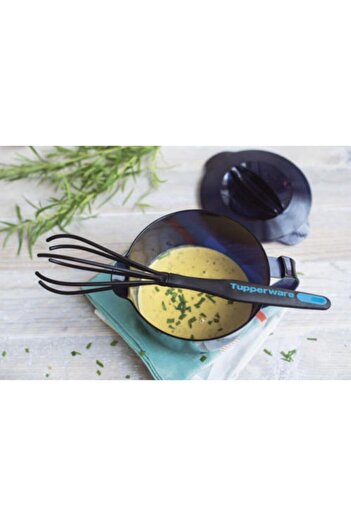 Tupperware Black Modern Fairy Beater