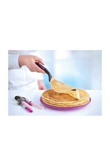 Tupperware Modern Fairy Thin Spatula