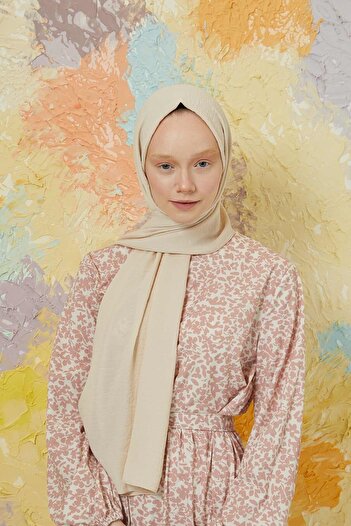 Nilbutik Cazz Shawl with Stone