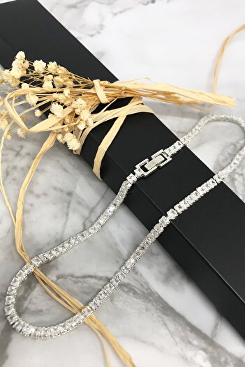 SMPLEBOX Kare Prenses Kesim Choker Zirkon Taşlı Su Yolu Kolye, Taş Büyüklüğü 3 Mm, 40 Cm