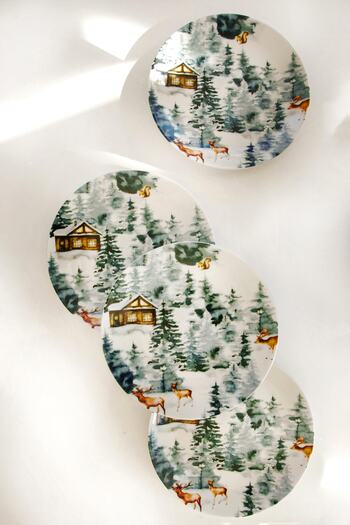 Bursa Porselen Dekor New Year Series Winter 4 Piece Cake Plate