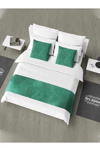 Mrs.Gugar Emerald Green Single Bed Runner and Throw Pillow Set
