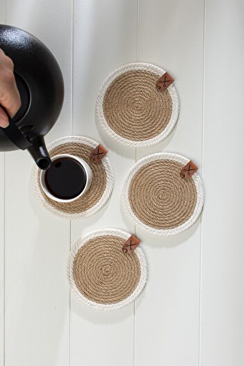 Homever 4 Pieces 13cm White Striped Jute Straw Knitted Coaster Presentation Set