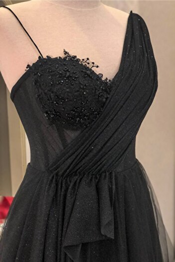 Lenta Moda Drape Detaylı Simli Siyah Renk Abiye ve Gece Elbisesi