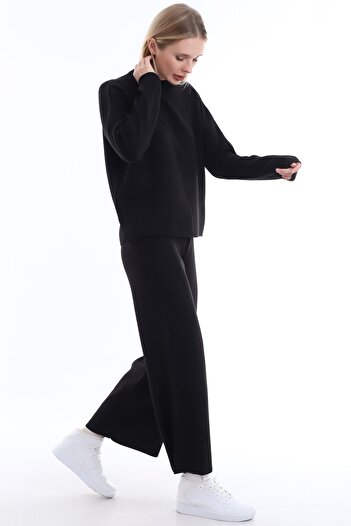 Matte Custom, Loose and Comfortable Design, Soft Textured Sweater, Elastic Waist Trousers Knitwear Set