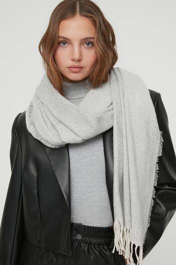Trendyol Collection Eșarfă de damă gri deschis cu textura moale TWOAW22AT0055