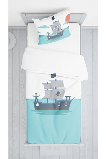 Şen Dekorasyon Pirate Ship Children's Bedspread and Pillowcase Set
