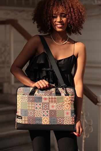 Moserini 15.6'' Patterned Notebook Laptop Macbook Bag with Base Protection, Shoulder Strap - Antares
