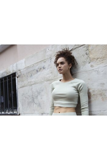 UNV COLLECTION Kadın Yeşil Bisiklet Yaka Göbek Detaylı Fitilli Crop Bluz