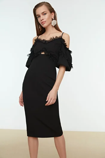 Trendyol Collection Rochie de seara cu croiala A din Dantela Neagra - TPRSS20EL0015