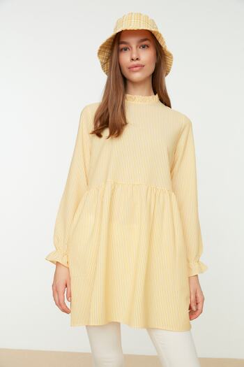 Trendyol Modest Yellow Stand Collar Gather Detailed Tunic TCTSS22GO0108