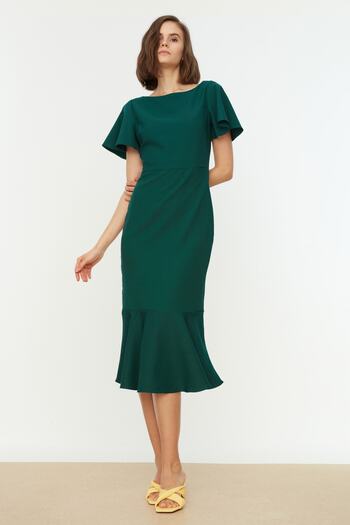 Trendyol Collection Zelené přiléhavé midi tkané šaty TWOSS20EL1342