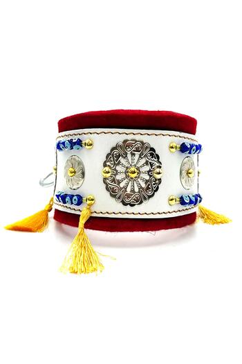 Tasma Market White Shepherd Dog with Leather Tassels