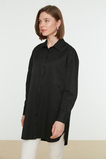 Trendyol Modest Black Pocket and Slit Detailed Woven Shirt TCTAW22UK0080