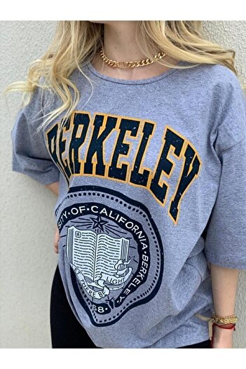 MOONBULL Women's Oversize Berkeley Printed T-shirt
