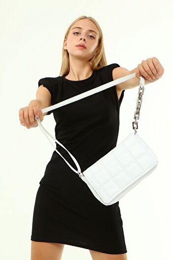 Güce Square Embroidered White Plastic Chain Hand and Shoulder Bag - Gc 003401