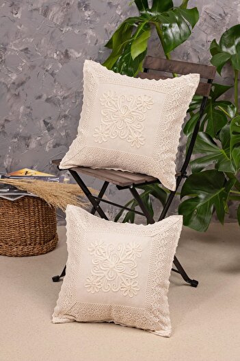 Buldan CSN Tekstil Set of 2 Authentic Throw Pillows with Buldan Lace & Laces