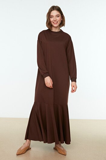 Trendyol Modest Καφέ Φούστα με λαιμόκοψη Flounce Πλεκτό Φόρεμα TCTSS22EB0219