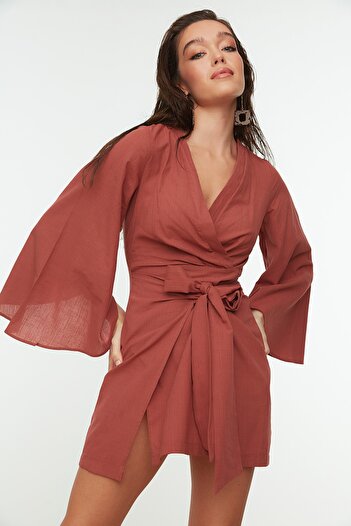Trendyol Collection Μίνι φόρεμα παραλίας με υφαντό Dusty Rose TBESS21EL3208