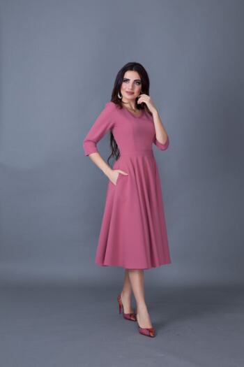Bidoluelbise Γυναικείο Dusty Rose Midi φόρεμα με λεπτομέρεια σε V λαιμόκοψη