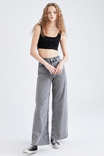 DeFacto Cool Strappy Cotton Button Crop Top