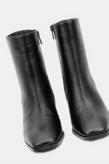 TUNAELLİ Kadın Siyah Hakiki Deri 35-41 Numara Bot & Bootie