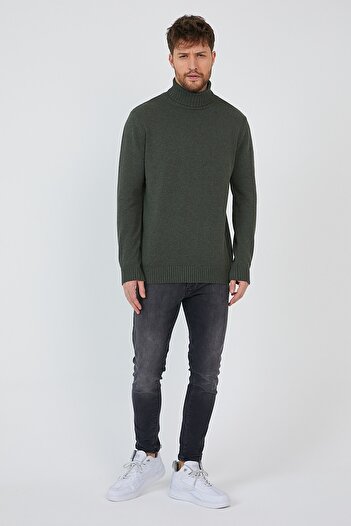Matte Helsinki Men's Turtleneck Khaki Plain Knitwear Sweater