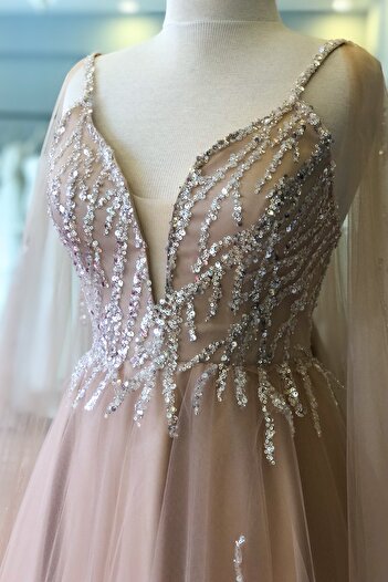 Lenta Moda Ten Rengi Pullu Dantel Detaylı Abiye Ve Gece Elbisesi